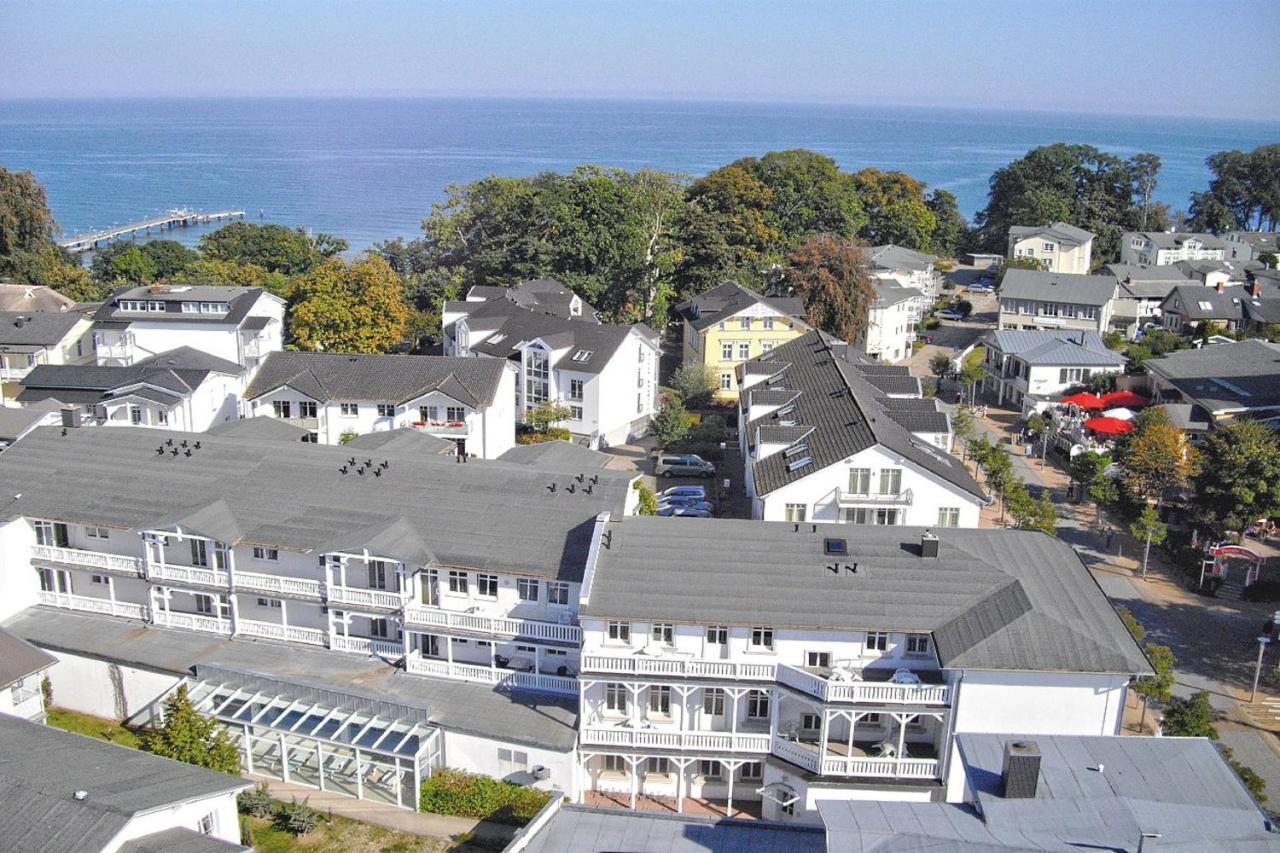 Balkon, Gratis Nutzung Vom Ahoi Erlebnisbad Und Sauna In Sellin - Residenz Strandeck Fewo01 奥斯特巴德·哥伦 外观 照片